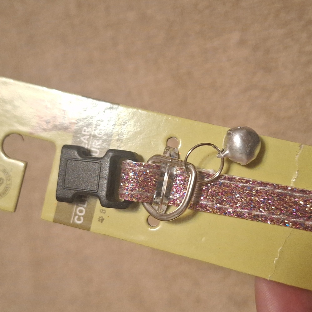 Cat collar - Picture 3 of 3